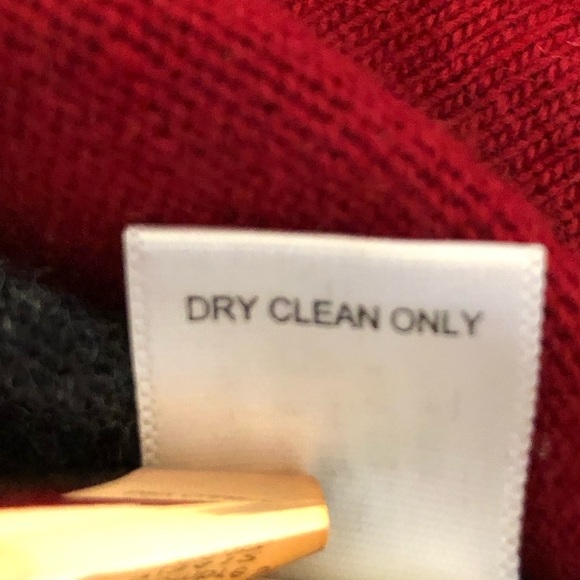 BANANA REPUBLIC LUXURY CASHMERE BLEND Gray/ Red Stripe Sweater Size: Medium - Picture 9 of 10